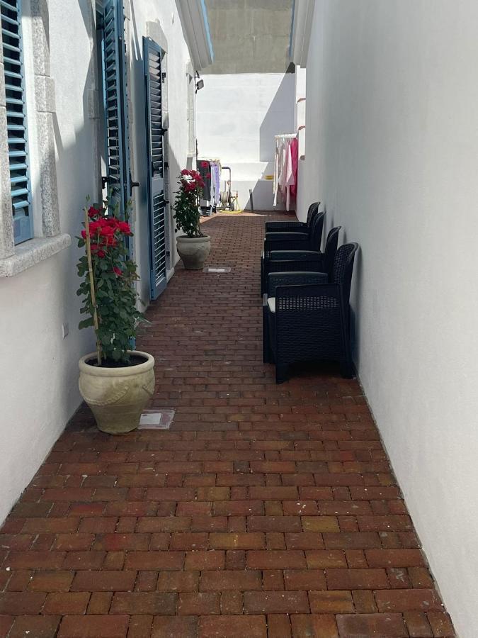 La Perla Del Mare 2 Bed & Breakfast La Caletta Bagian luar foto